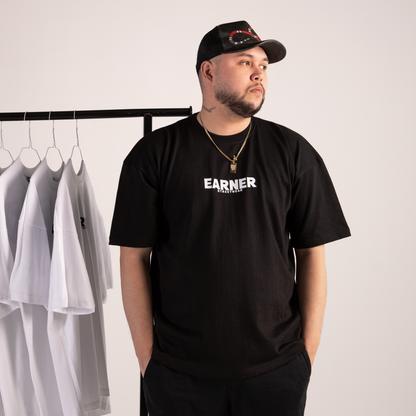 Earner Oversize Black Tee
